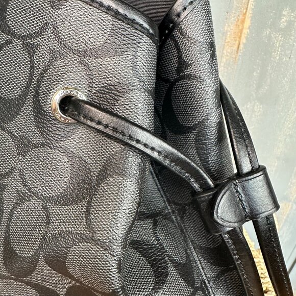 Coach Signature Drawstring Carryall Shoulder Tote Black Smoke/Black NWOT - Picture 13 of 16